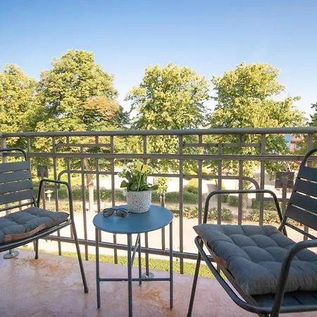Haus Am In Direkter Strandlage, Mit Meer- Oder Gartenblick, Teils Balkon & Fruehstueck Zubuchbar In Historischer 4*