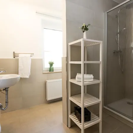 Aparthotel Haus Am In Direkter Strandlage, Mit Meer- Oder Gartenblick, Teils Balkon & Fruehstueck Zubuchbar In Historischer 4*